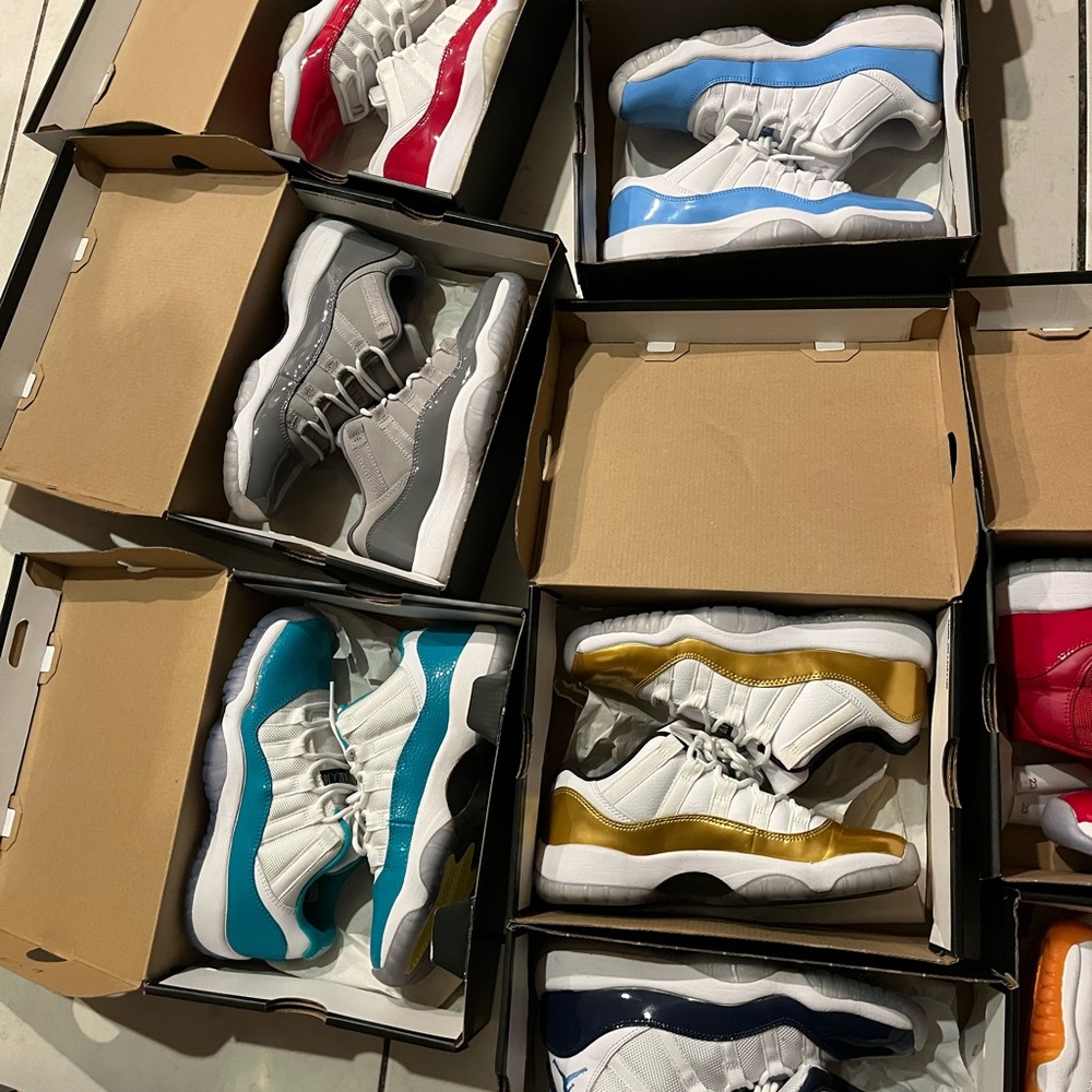 Jordan 11s - Picture 5 of 6